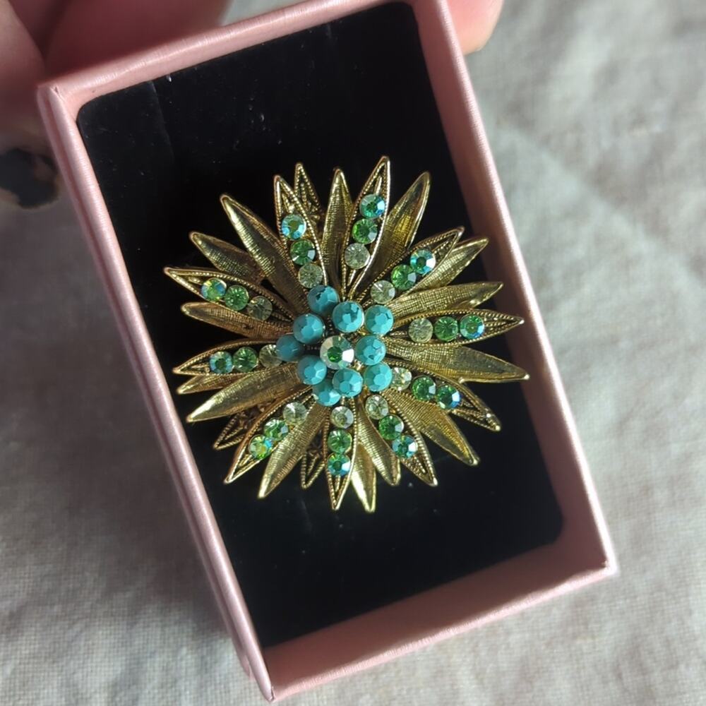 Vintage Starburst Brooch Gold Tone Turquoise & Green Rhinestone Costume Jewelry